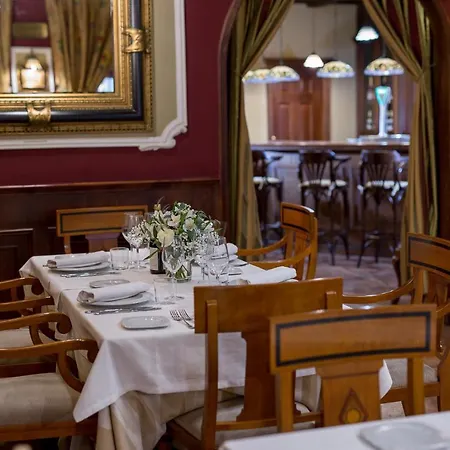 Hotel Masia De Lacy 4*