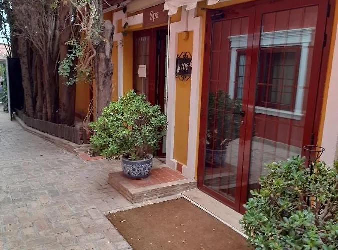 Hotell Ibb Masia De Lacy 4*