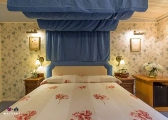 Hotell Ibb Masia De Lacy 4*