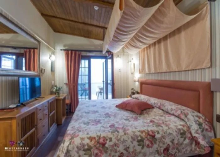Ibb Masia De Lacy Hotell 4*