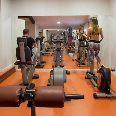 Ibb Masia De Lacy Hotel