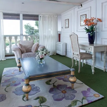 Hotel Ibb Masia De Lacy